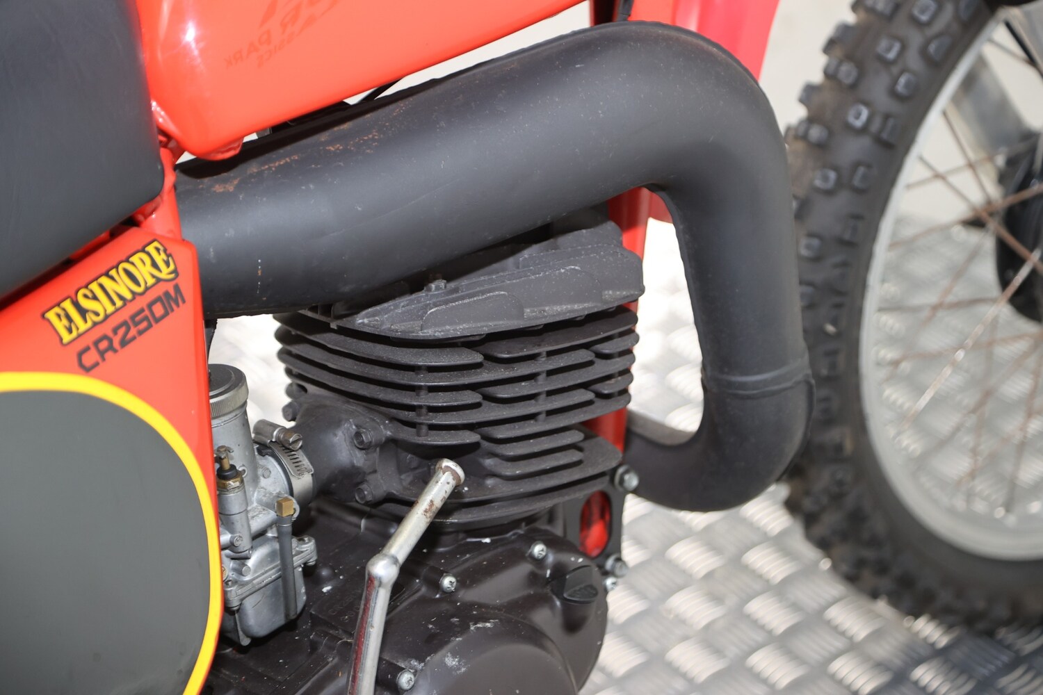 Honda CR250M ELSINORE