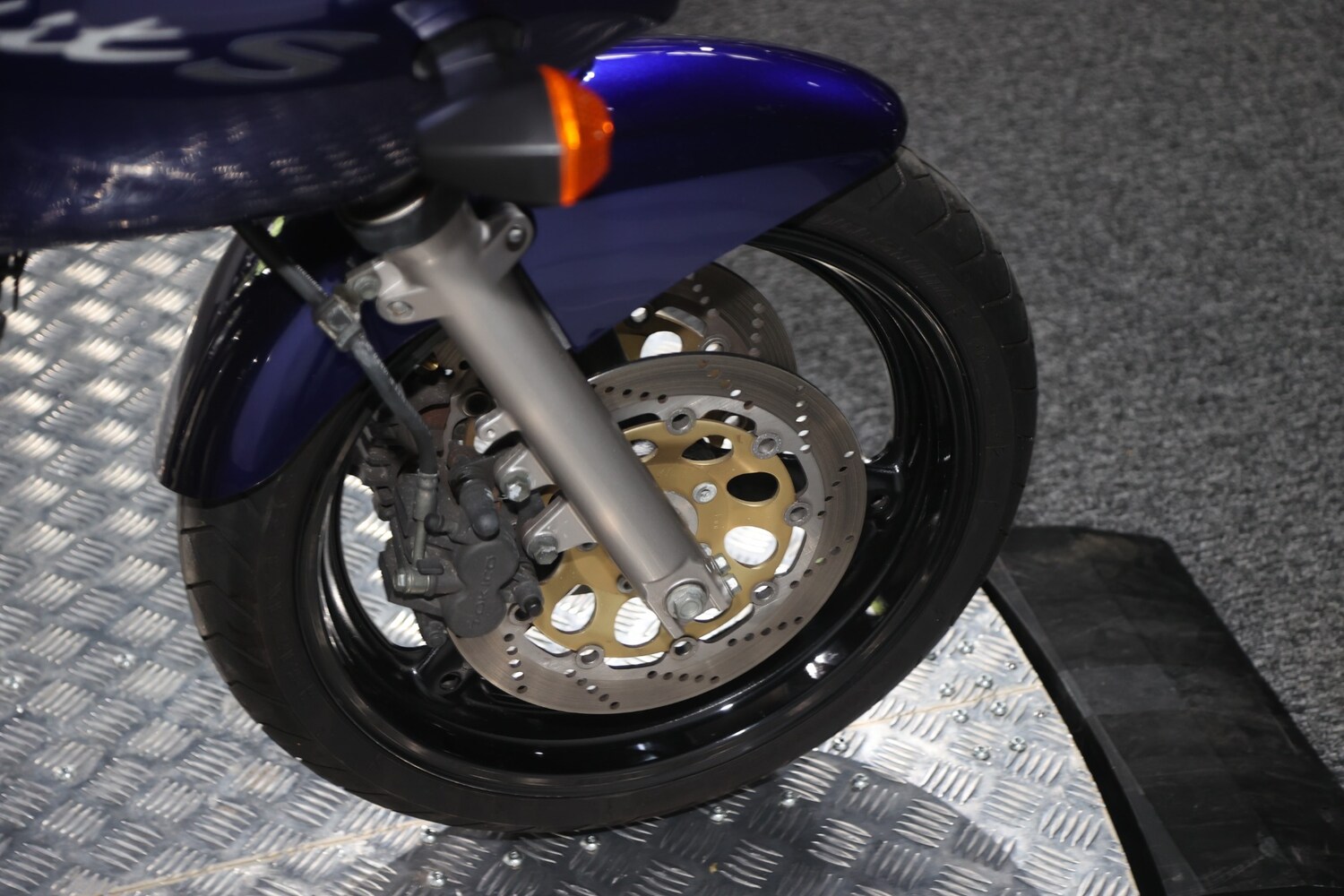 Used Suzuki GSF600S 2003 for sale - 78594828: Photo 16
