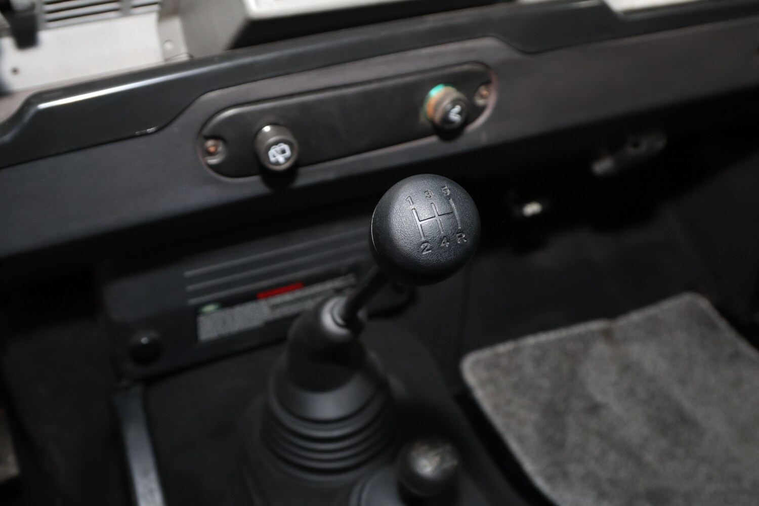 Used Land Rover Defender 90 2024 for sale - 76450422: Photo 24