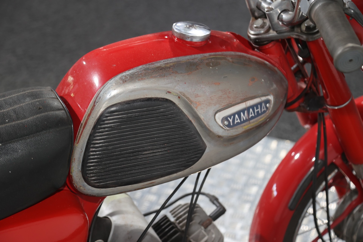 Used Yamaha YG1 1971 for sale - 78882407: Photo 18