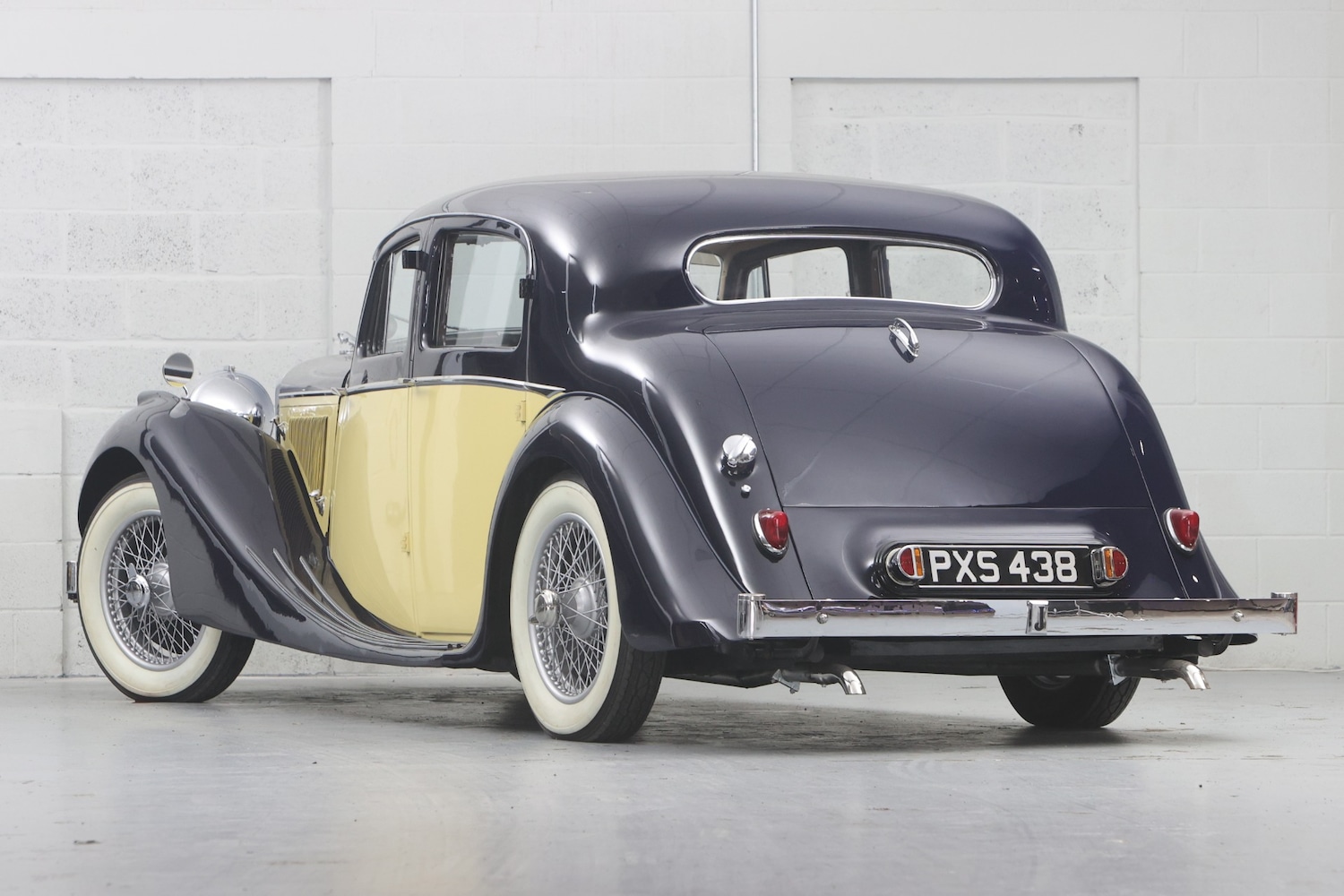 Used Jaguar Mark IV 1987 for sale - 76450469: Photo 2