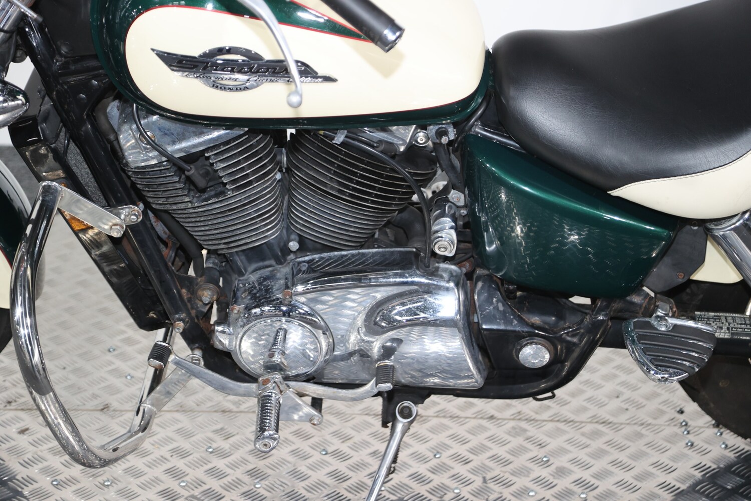 Honda VT1100 SHADOW