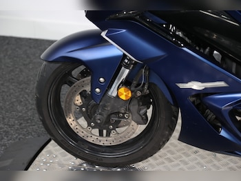 Used Yamaha FJR1300AE 2018 for sale - bike-79081059: Photo