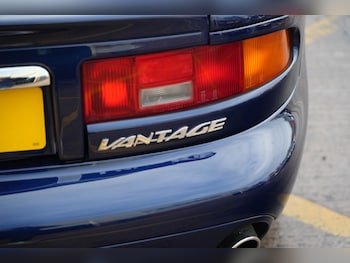 Used Aston Martin DB7 2001 for sale - 76492206: Photo