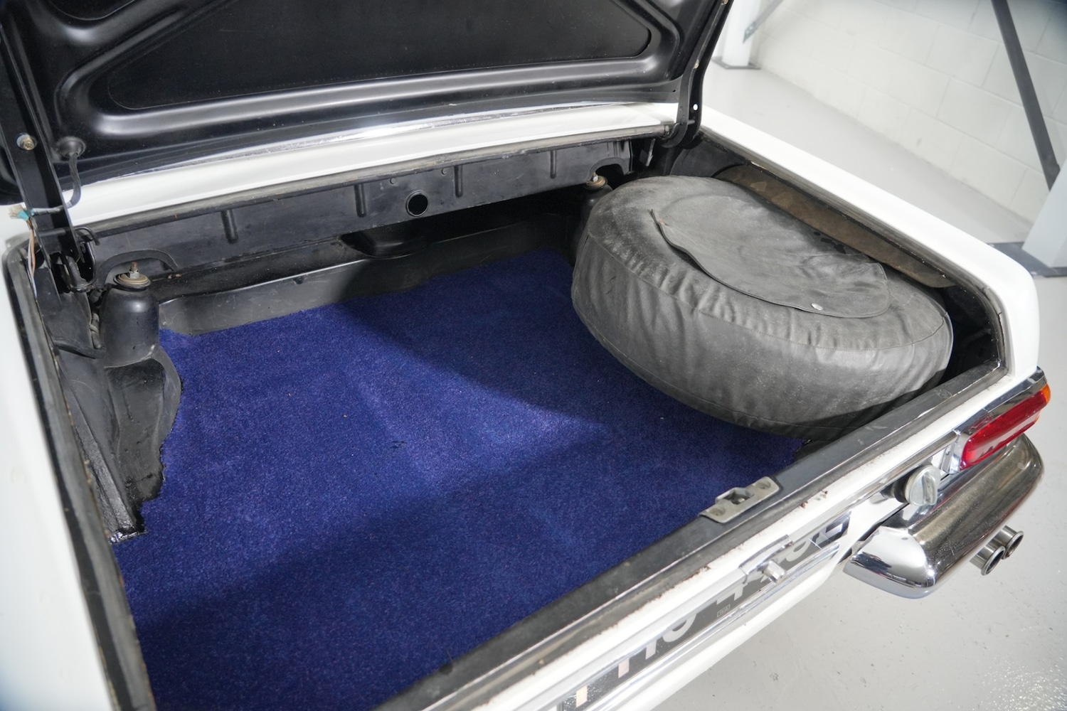 Used Mercedes-Benz 250 1967 for sale - 77877635: Photo 5