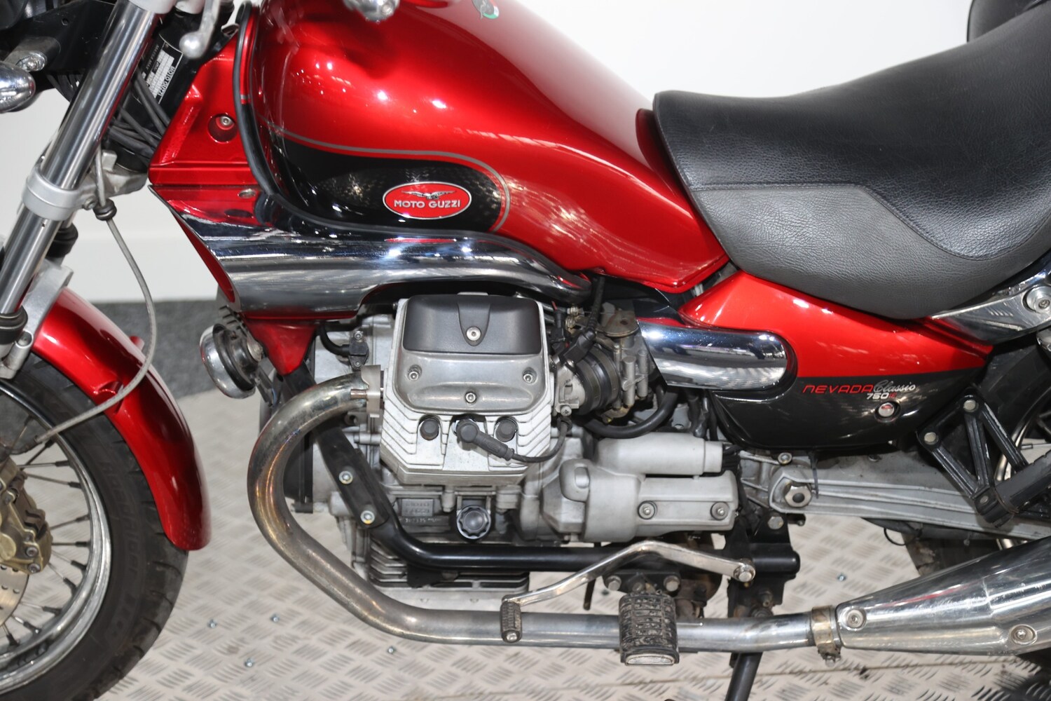 Moto Guzzi NEVADA