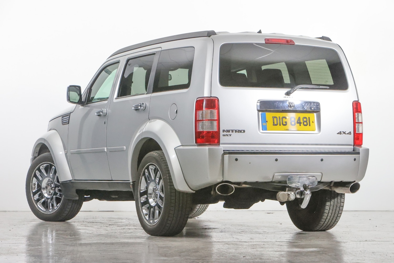 Used Dodge Nitro 2014 for sale - 77663746: Photo 2