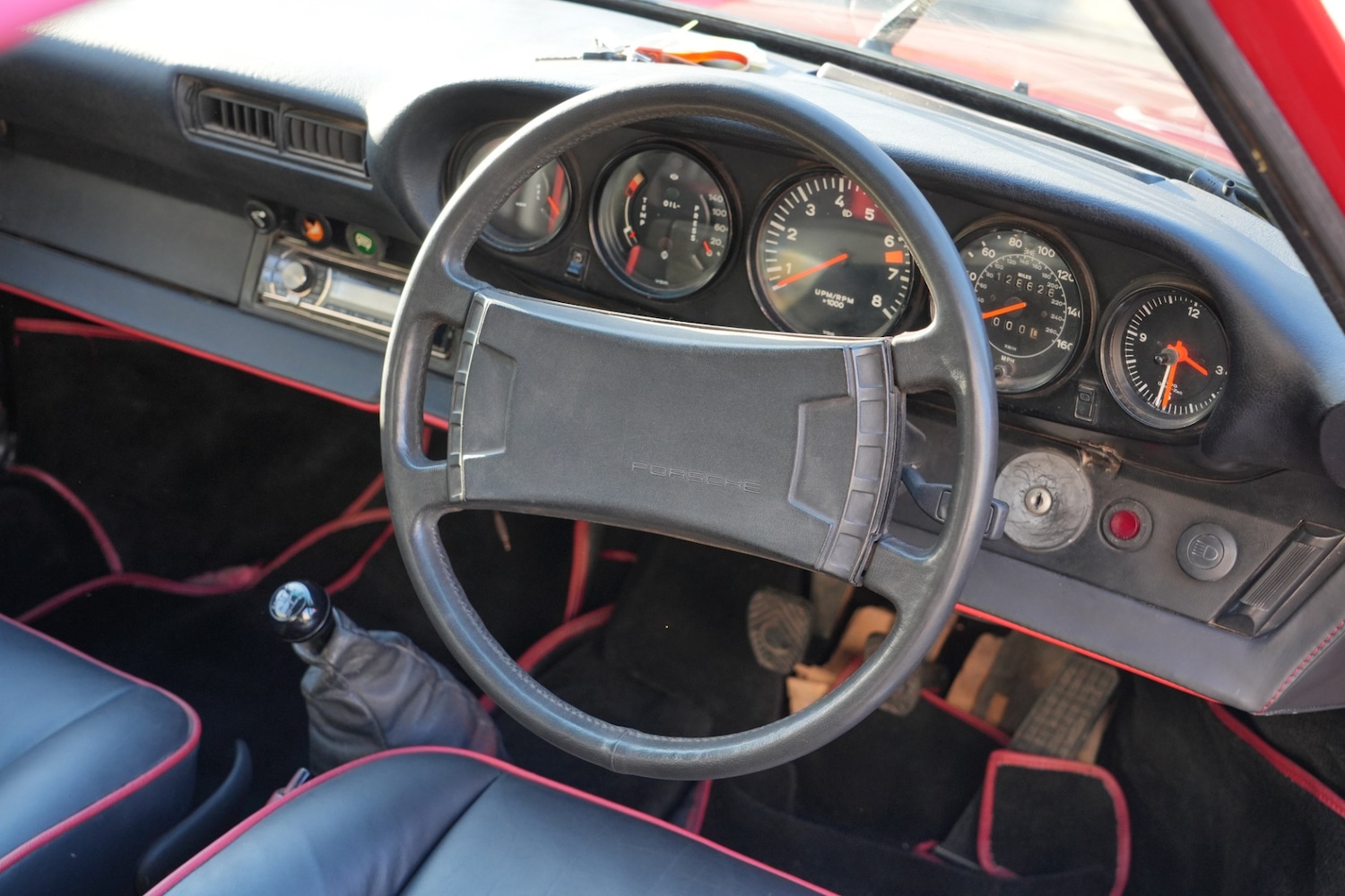 Used Porsche 911 1975 for sale - 77461437: Photo 5