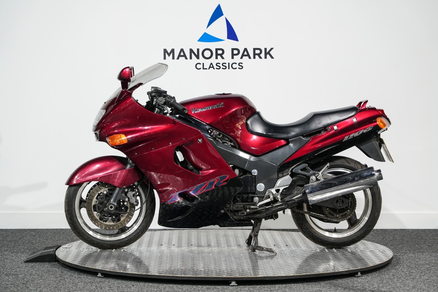 Used Kawasaki ZZR 2000 for sale - 78882363: Photo 2