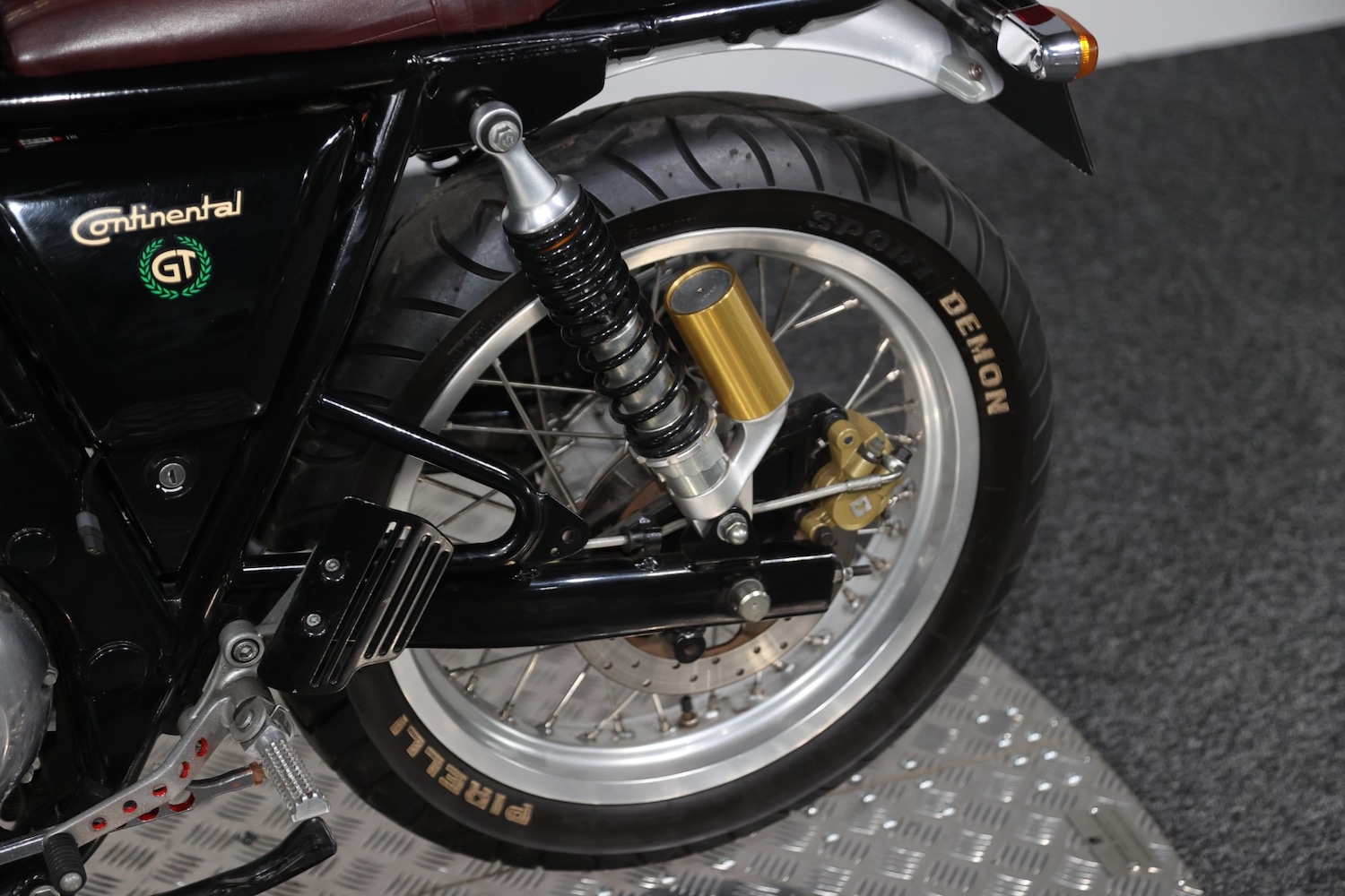 Used Royal Enfield CONTINENTAL 2015 for sale - 78882121: Photo 7