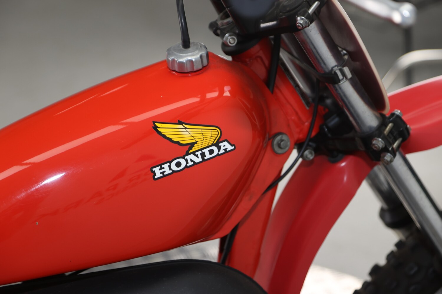 Honda CR250M