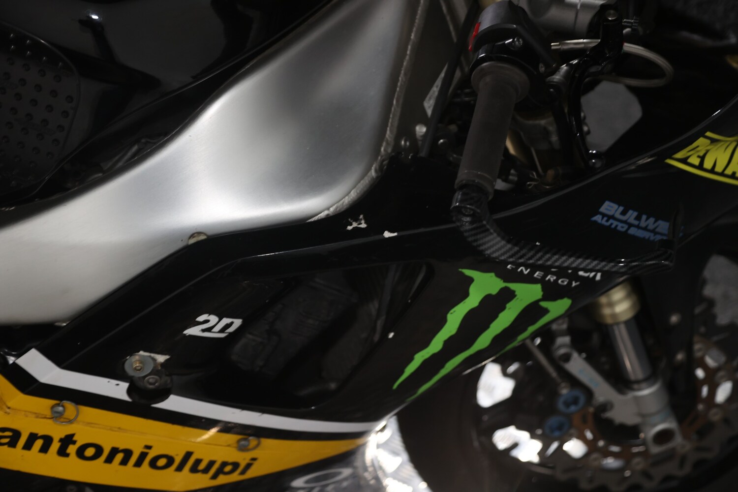 Used Yamaha R1 2000 for sale - 78616154: Photo 22