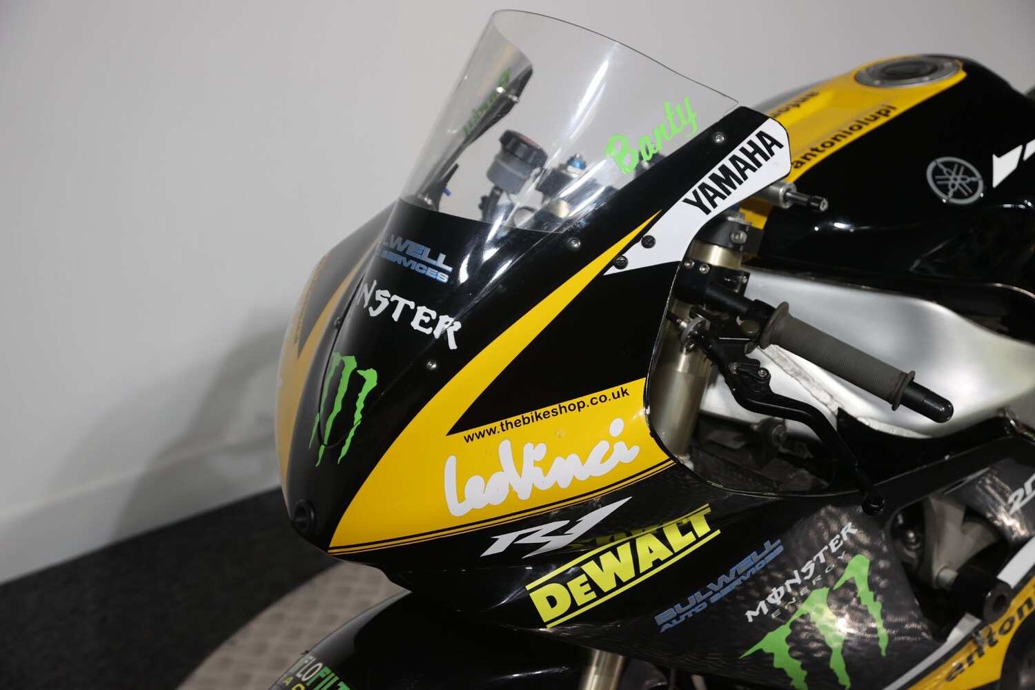 Used Yamaha R1 2000 for sale - 78616154: Photo 28