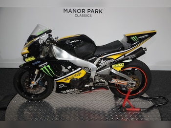 Used Yamaha R1 2000 for sale - bike-78616154: Photo