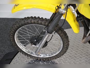 Used Suzuki PE250 1968 for sale - bike-79476694: Photo