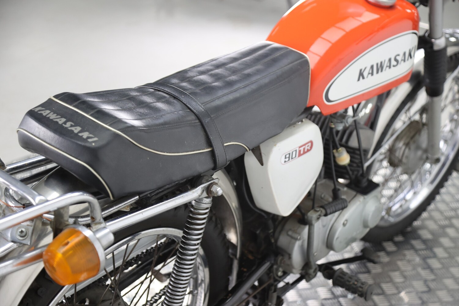 Kawasaki BUSHMASTER 90