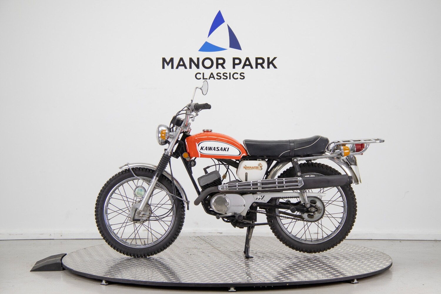 Kawasaki BUSHMASTER 90