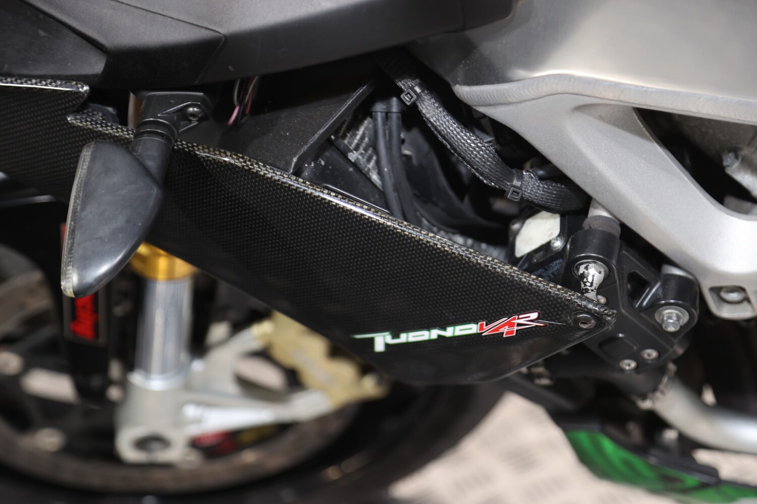 Used Aprilia TUONO 2011 for sale - 78941684: Photo 11