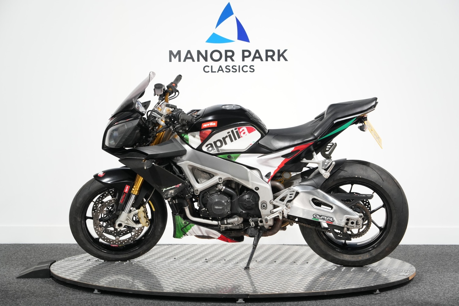 Used Aprilia TUONO 2011 for sale - 78941684: Photo 2