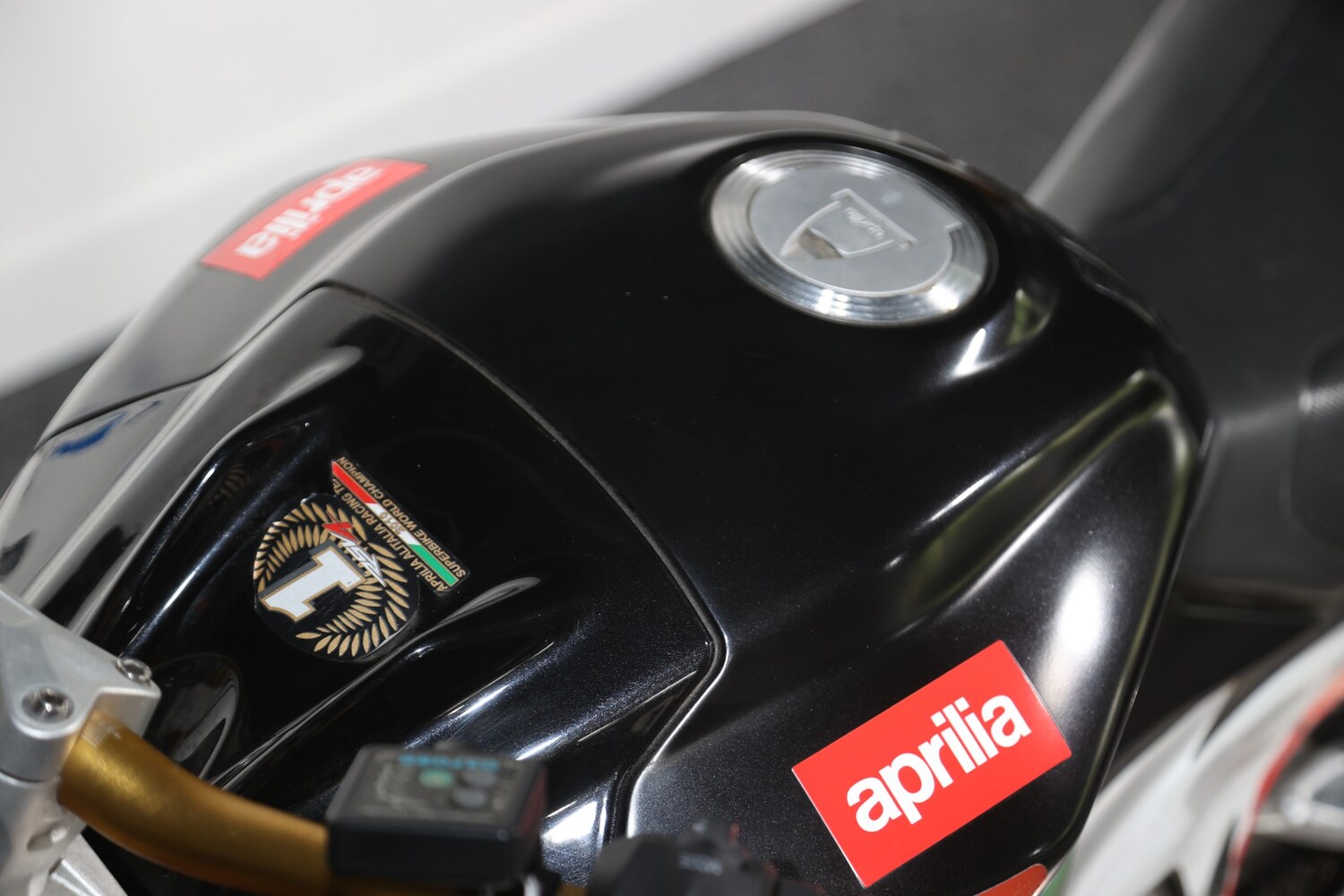 Used Aprilia TUONO 2011 for sale - 78941684: Photo 31