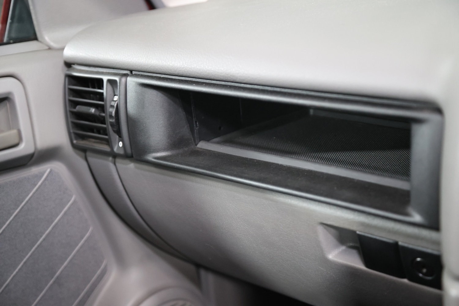 Used Vauxhall Cavalier 1993 for sale - 77662834: Photo 23