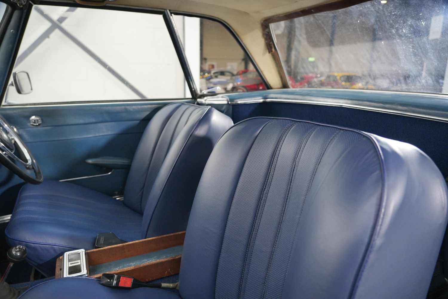 Used Mercedes-Benz 250 1967 for sale - 77326182: Photo 4