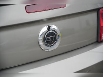 Used Ford Mustang 2005 for sale - 77502947: Photo