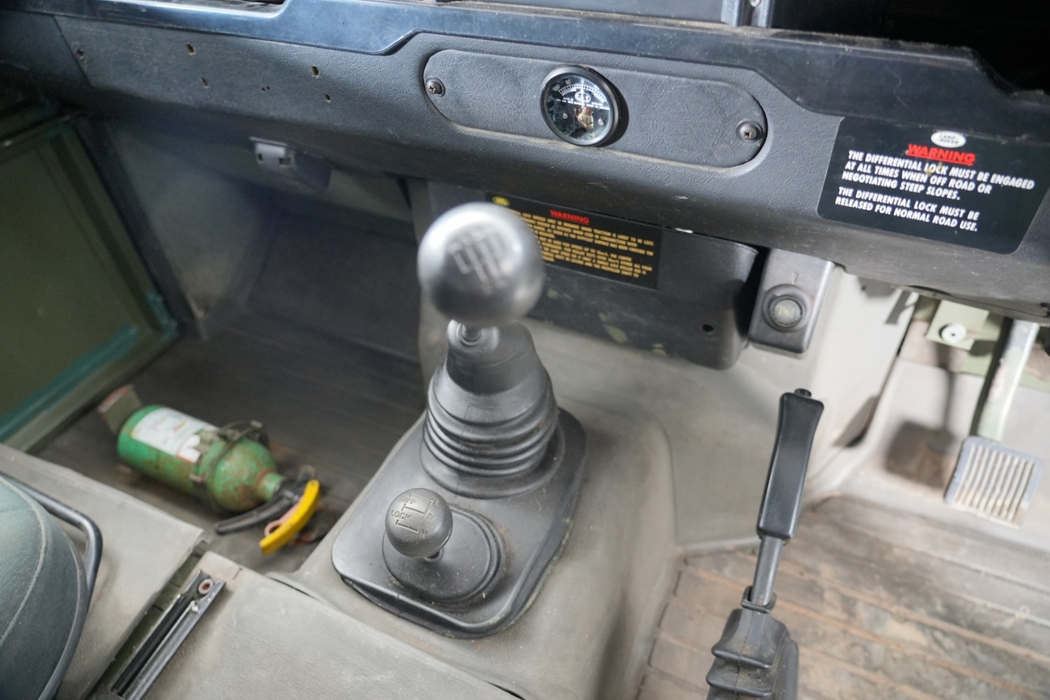 Used Land Rover Defender 110 2017 for sale - 77872045: Photo 13