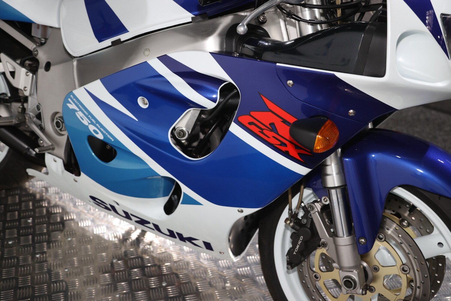Used Suzuki GSXR750 for sale - 78628165: Photo 18