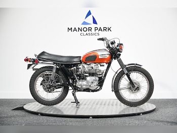 Used Triumph T100C TROPHY 500 2020 for sale - bike-77931370: Photo