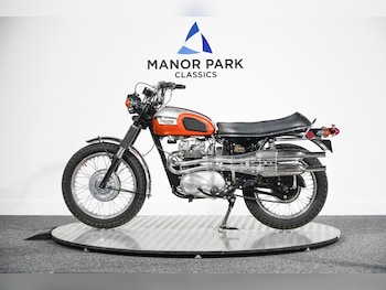 Used Triumph T100C TROPHY 500 2020 for sale - bike-77931370: Photo