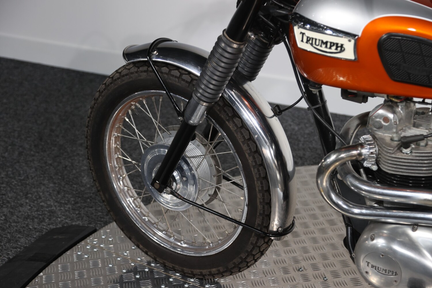 Triumph T100C TROPHY 500