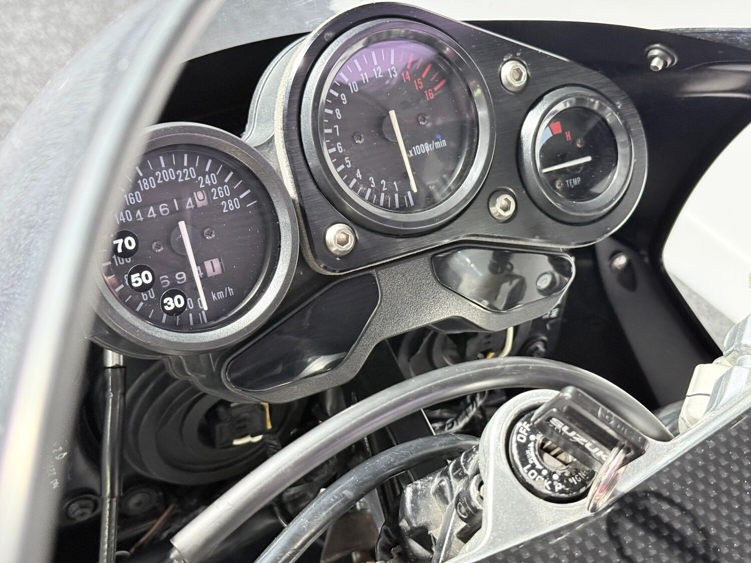 Used Suzuki GSX-R 1995 for sale - 78628152: Photo 10