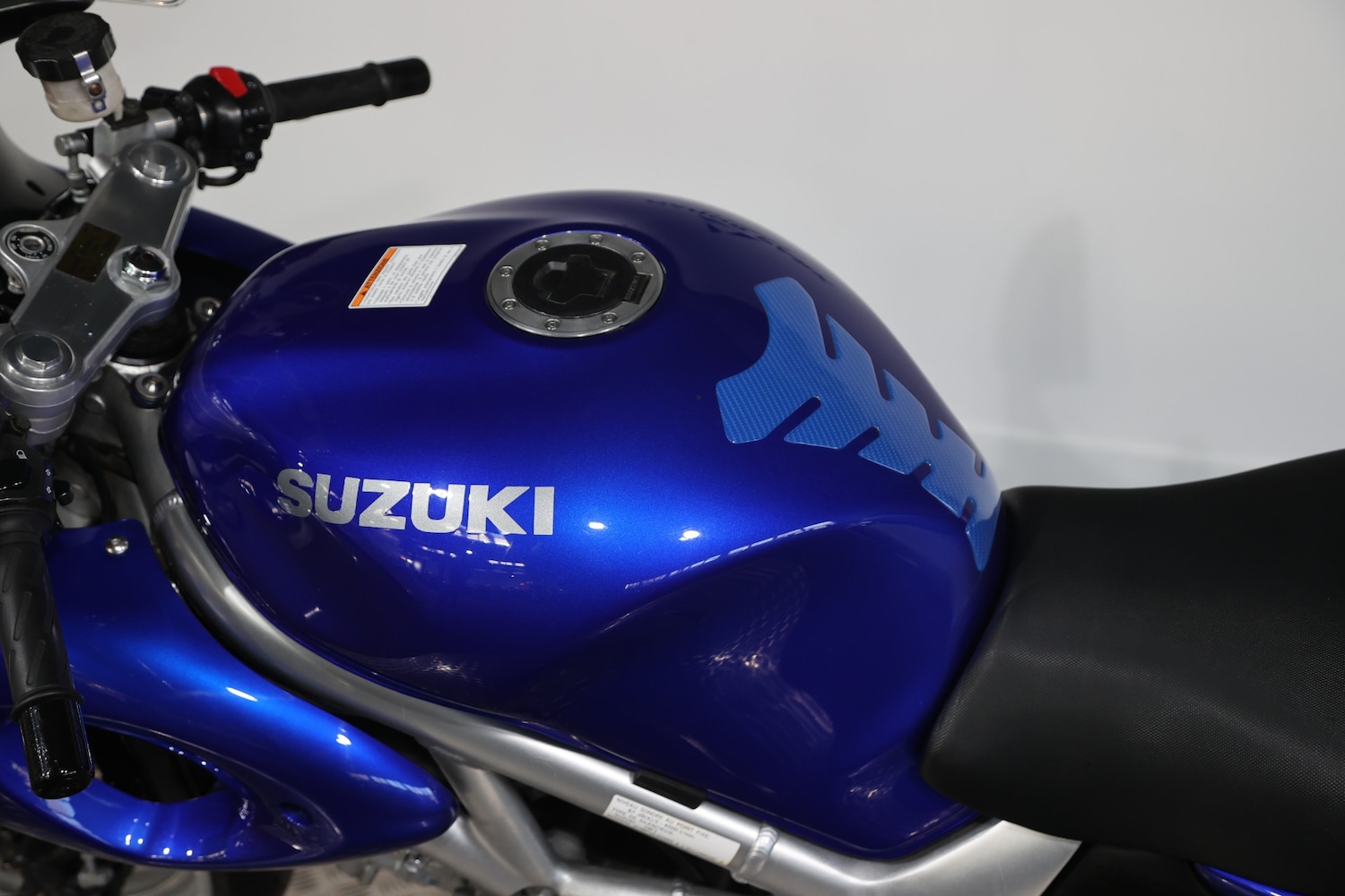 Suzuki SV