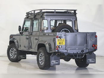 Used Land Rover Defender 2002 for sale - 76253254: Photo