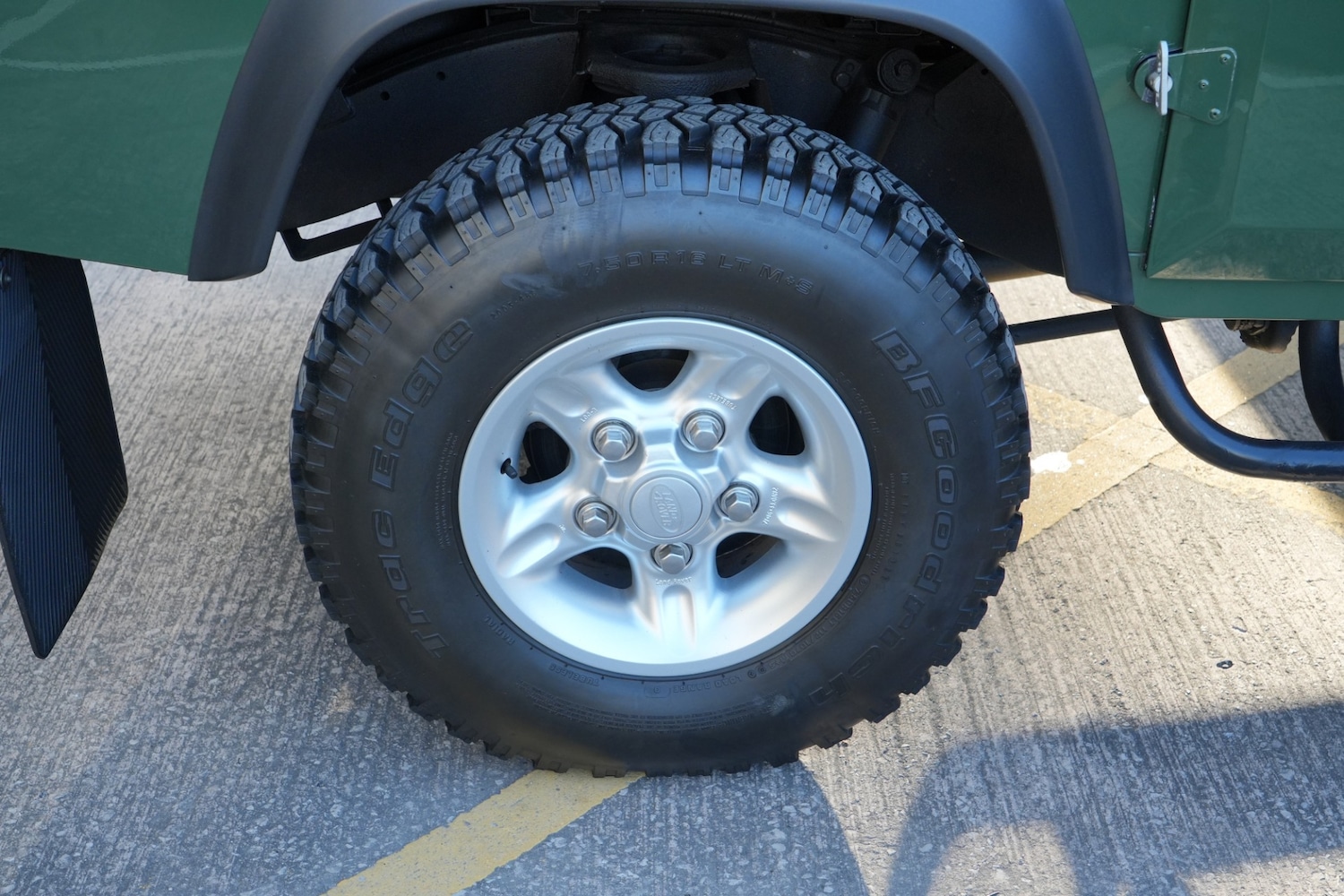 Used Land Rover Defender 1998 for sale - 77326516: Photo 5