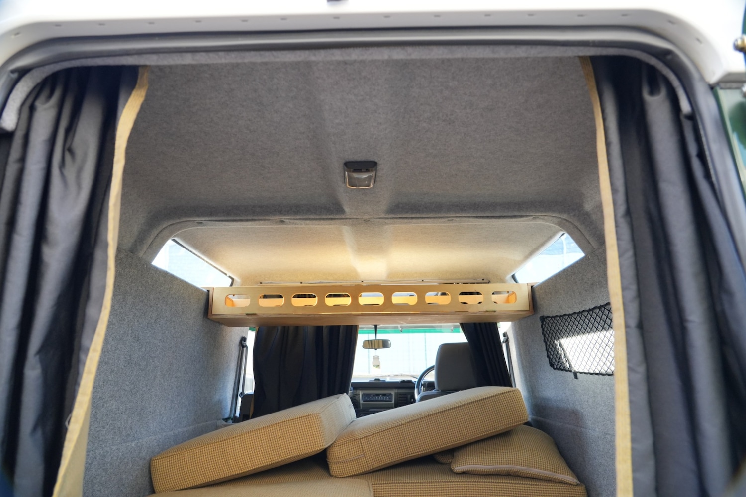 Used Land Rover Defender 1998 for sale - 77326516: Photo 9