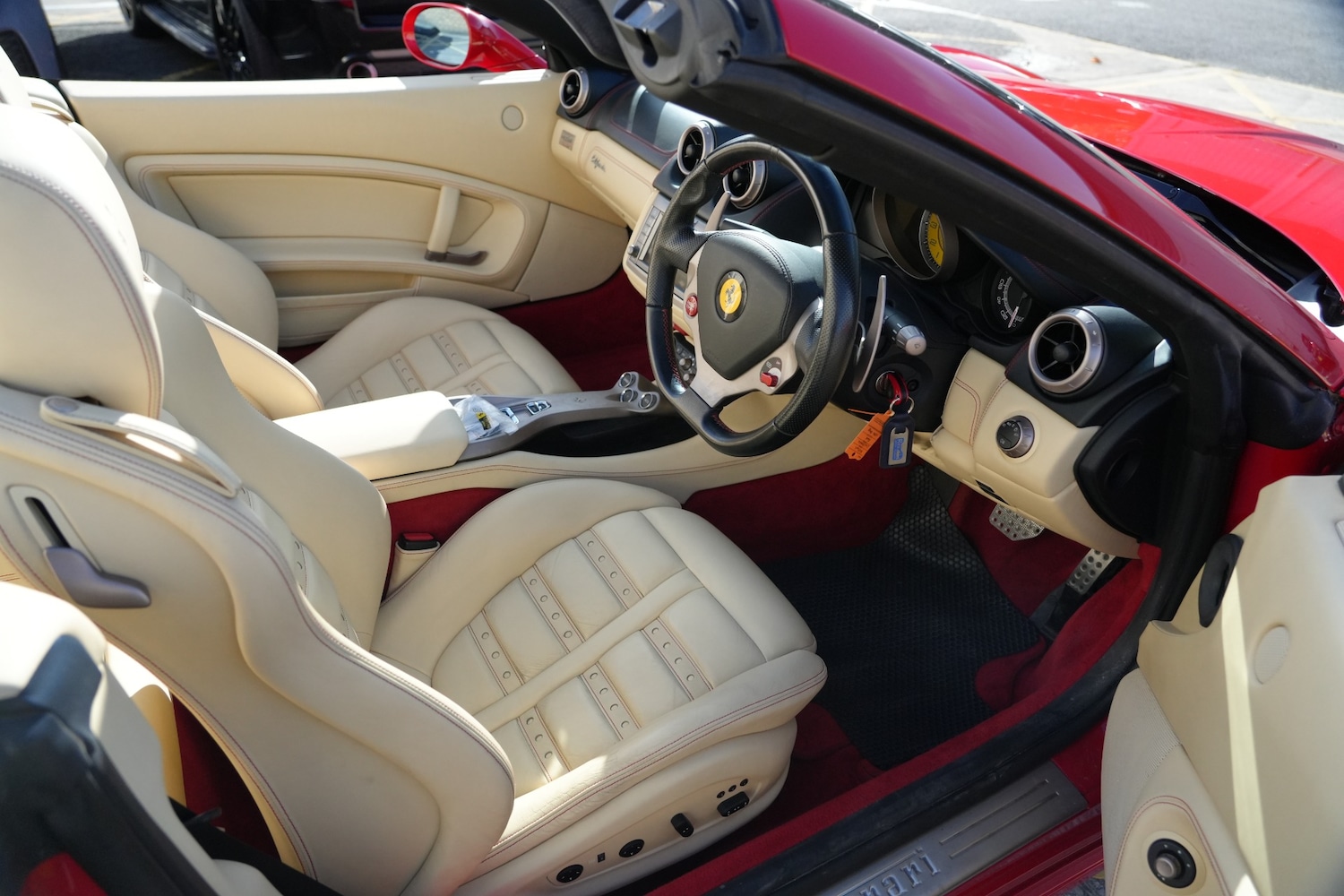 Used Ferrari California for sale - 76449240: Photo 18