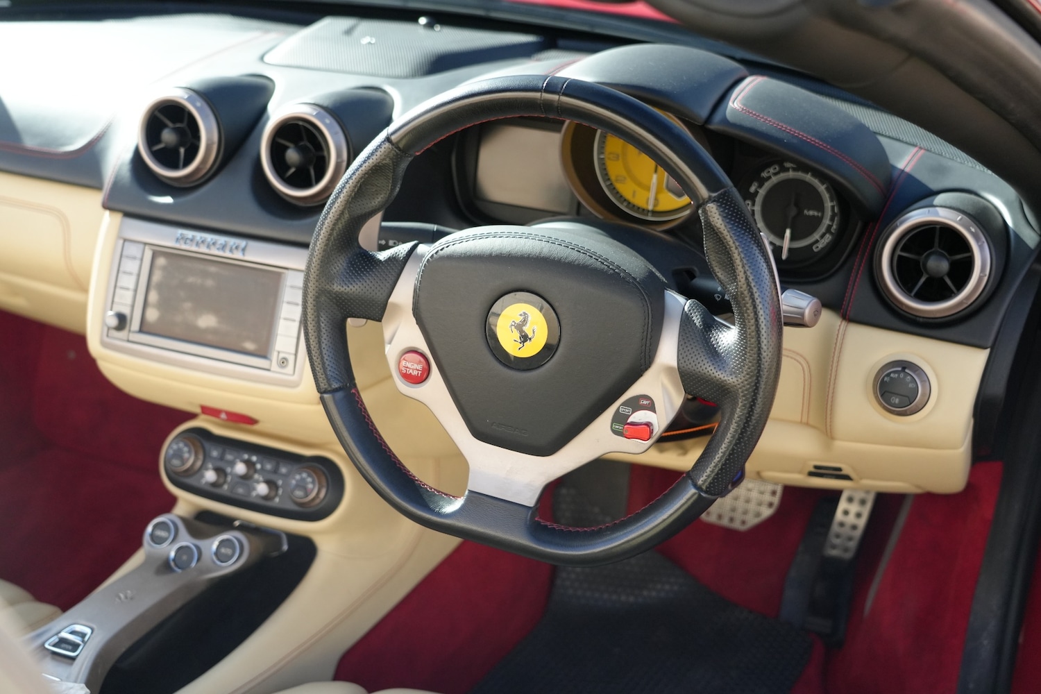Used Ferrari California for sale - 76449240: Photo 19