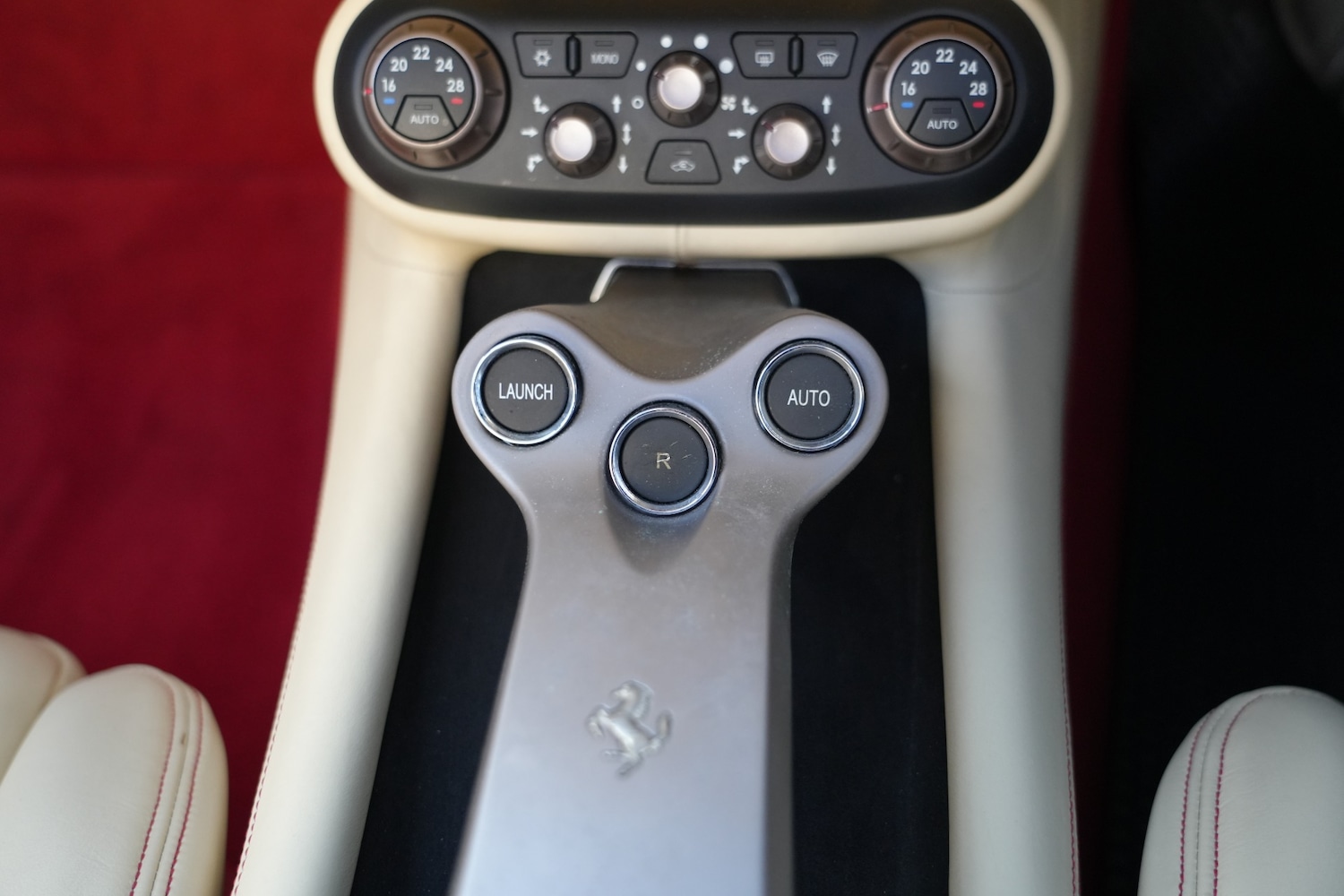Used Ferrari California for sale - 76449240: Photo 26