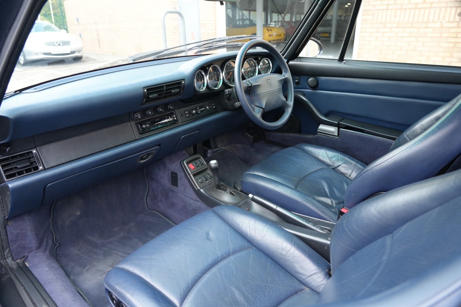 Used Porsche 911 1995 for sale - 76364999: Photo 11