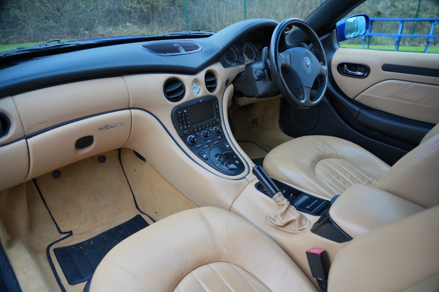 Used Maserati Spyder 2002 for sale - 77461452: Photo 3