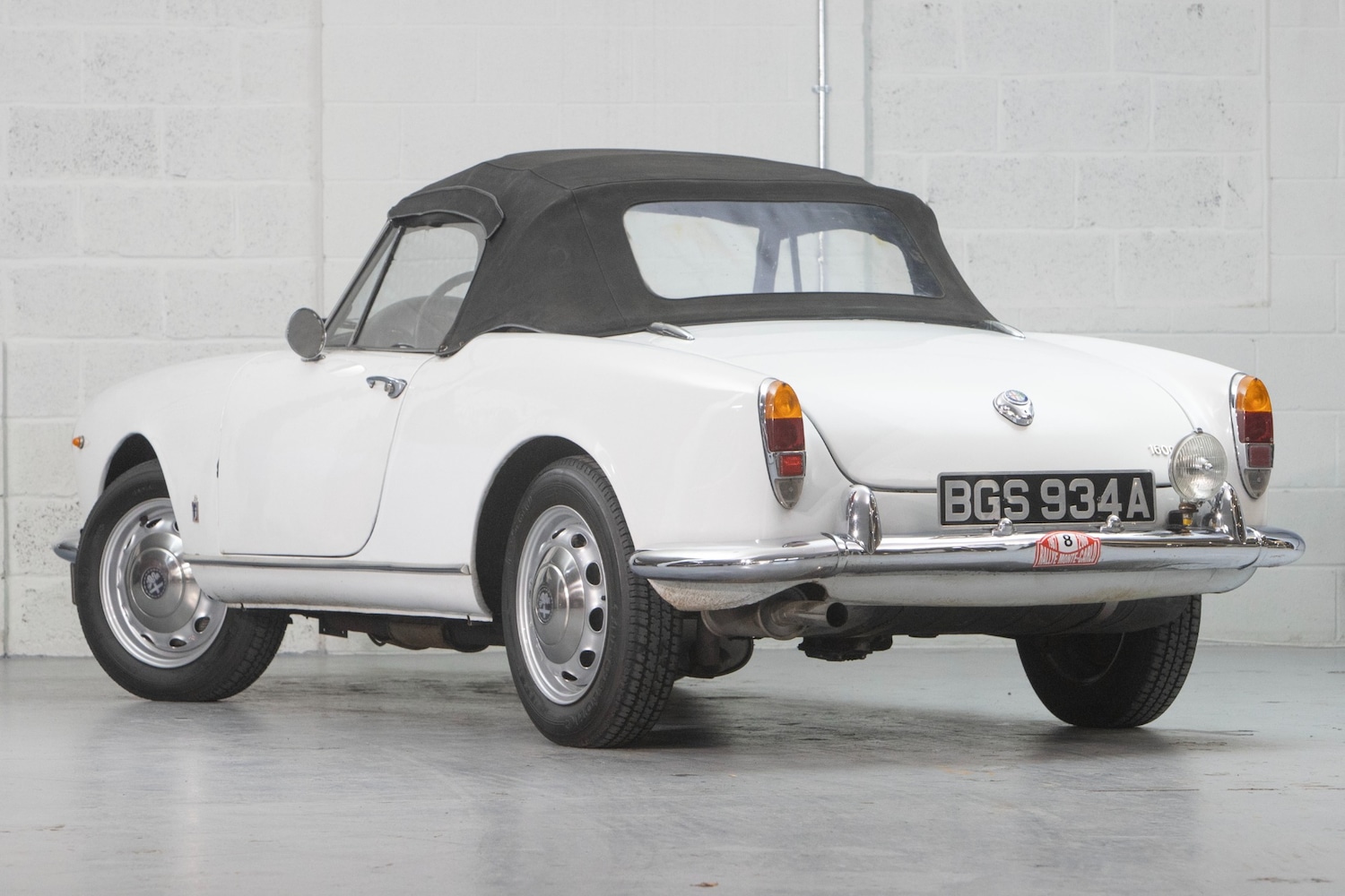 Used Alfa Romeo Giulia 1994 for sale - 76450481: Photo 2