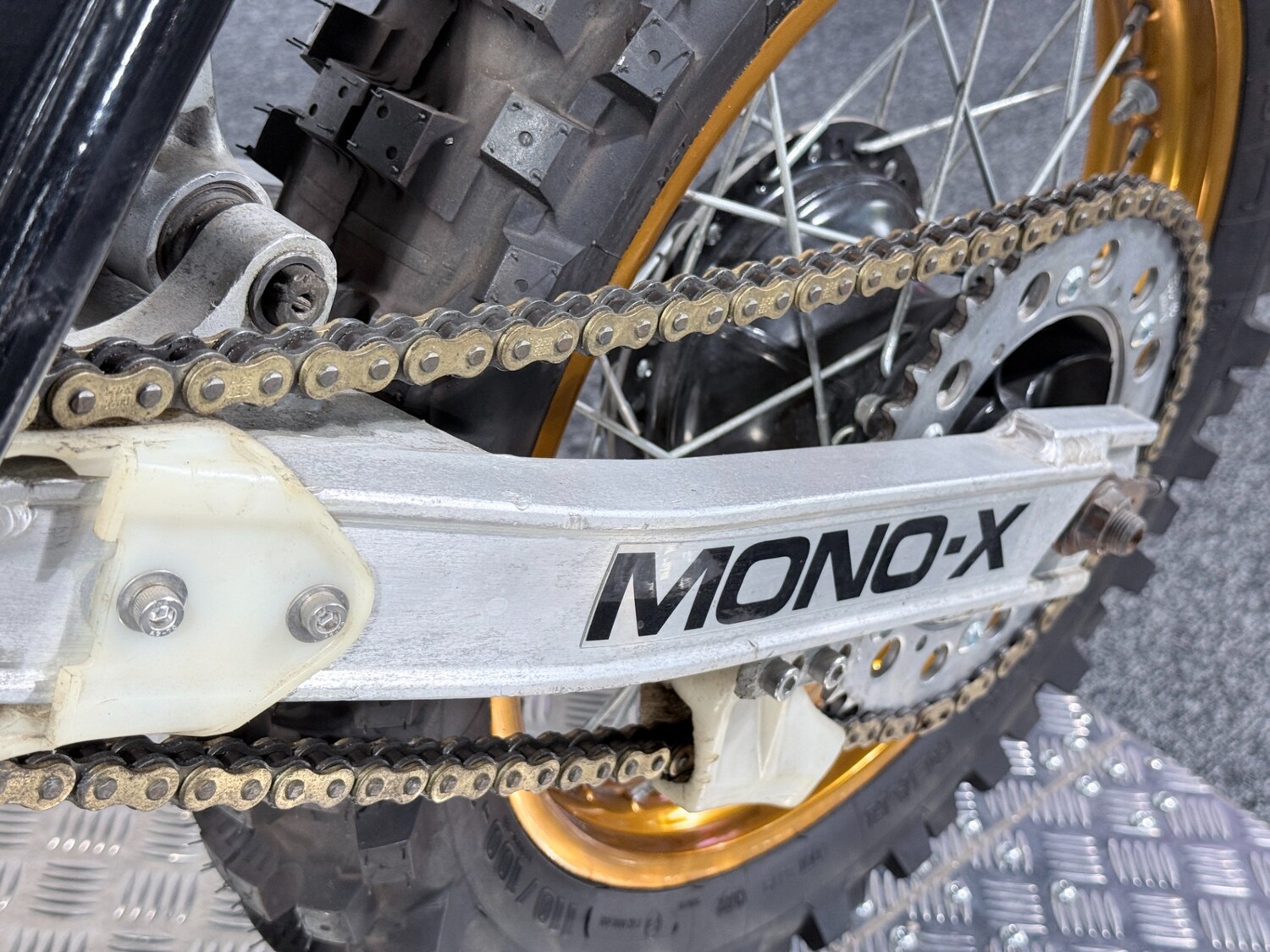 Used Yamaha YZ490J for sale - 78941500: Photo 9
