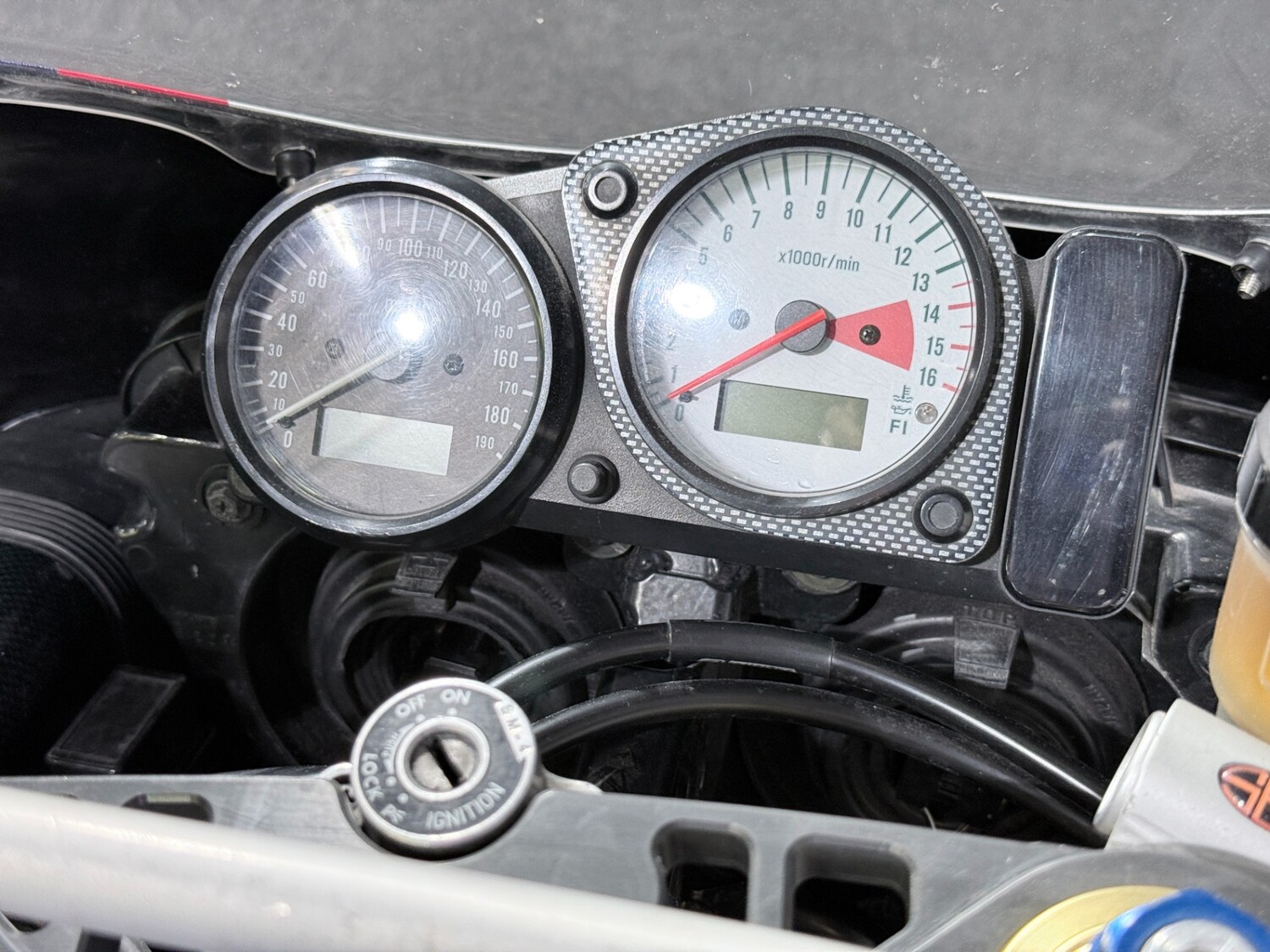 Used Suzuki GSX-R 2000 for sale - 78628173: Photo 24