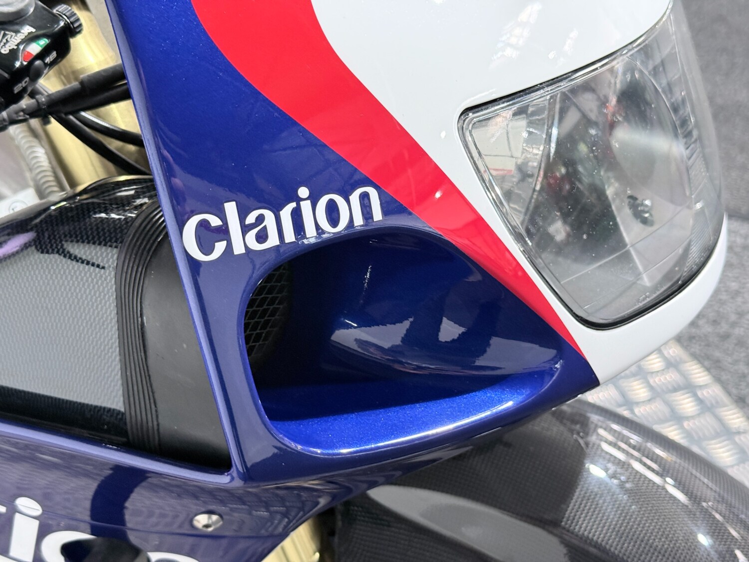 Used Suzuki GSX-R 2000 for sale - 78628173: Photo 26