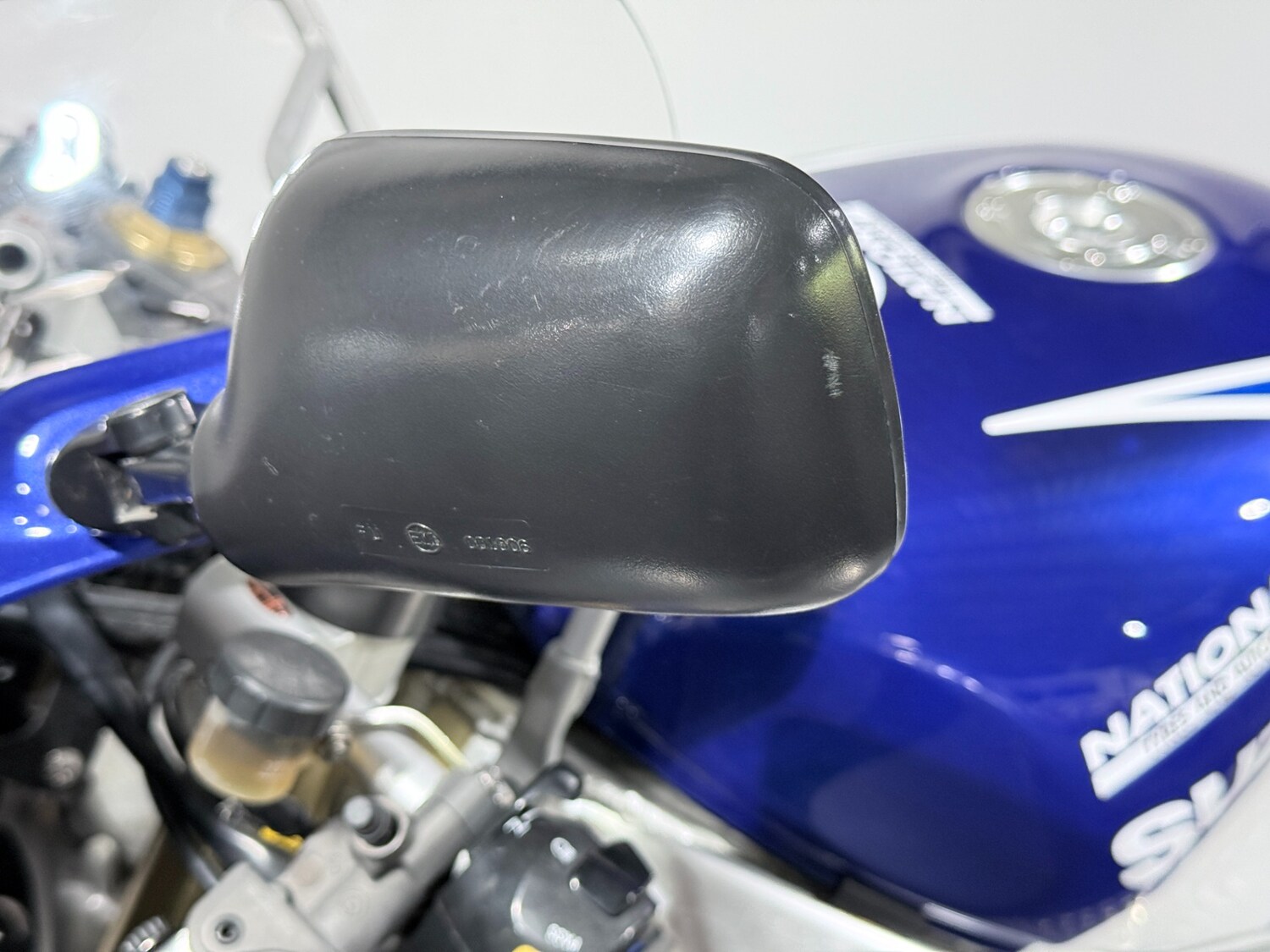 Used Suzuki GSX-R 2000 for sale - 78628173: Photo 7