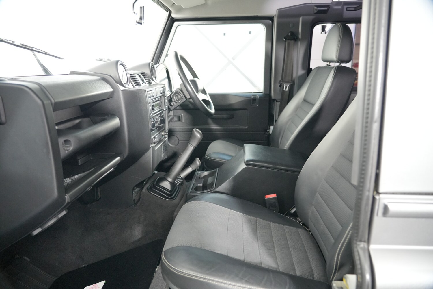 Used Land Rover Defender 2009 for sale - 77504344: Photo 18