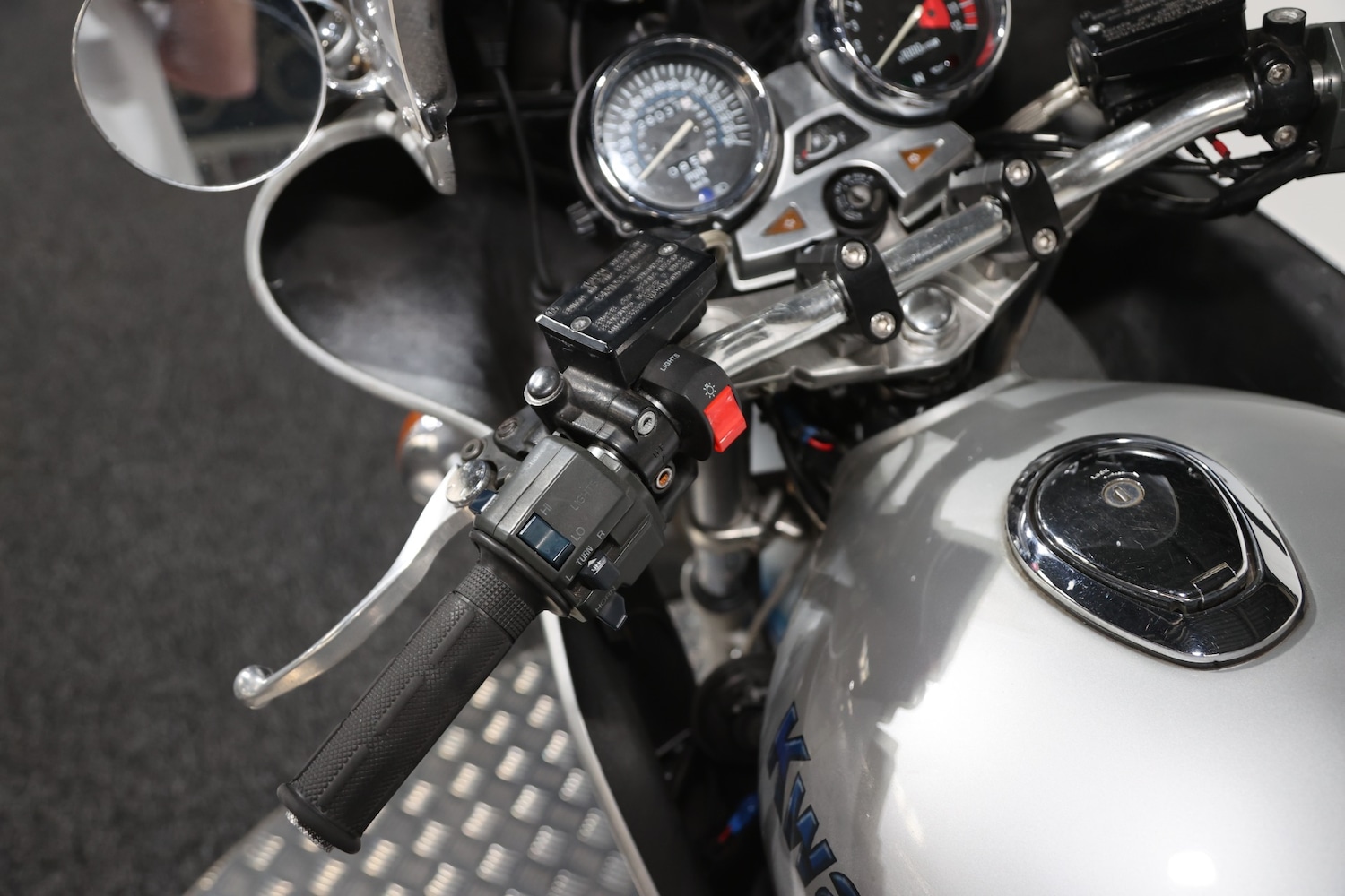 Kawasaki ZEPHYR 1100