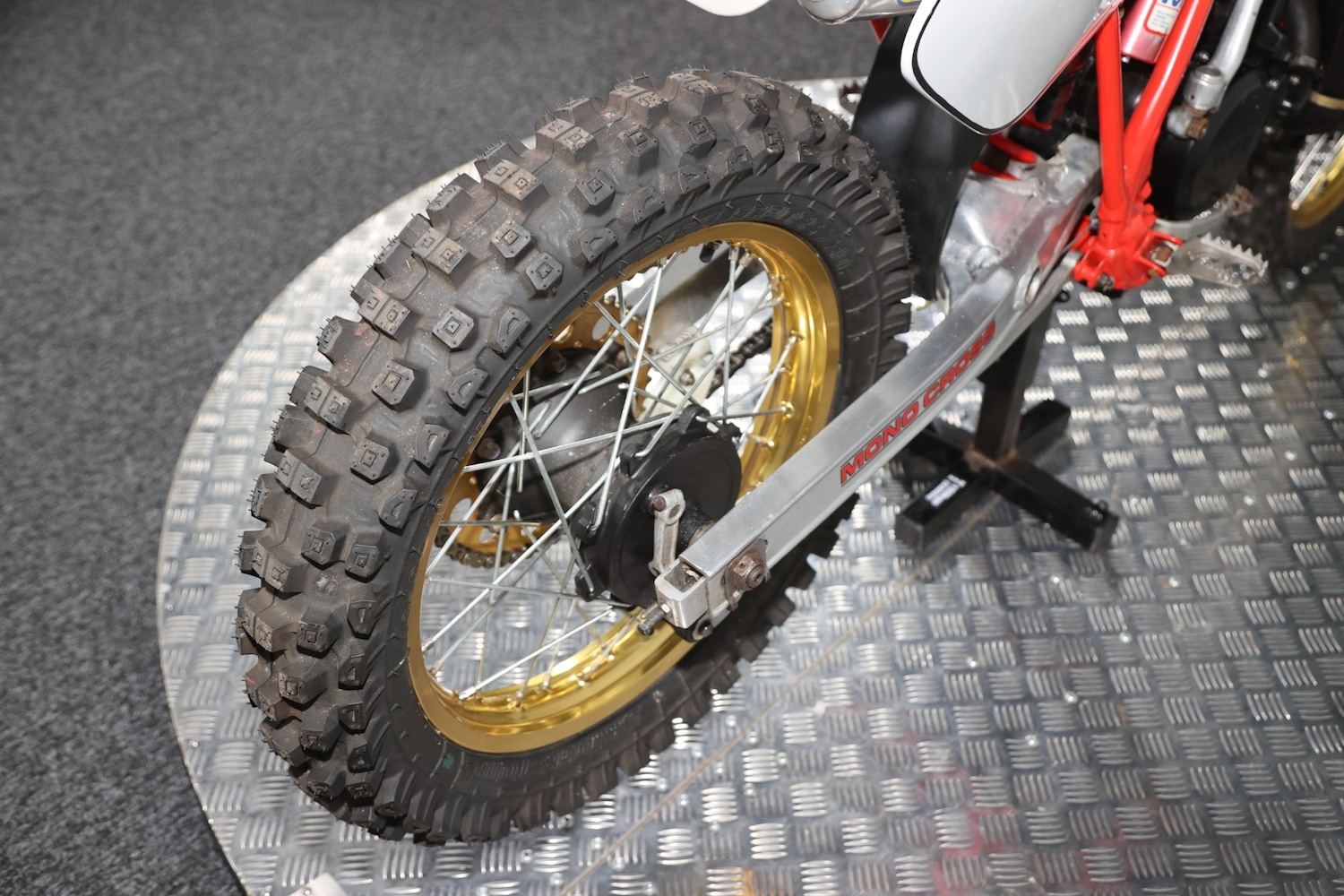 Used Yamaha YZ250 for sale - 78542608: Photo 12